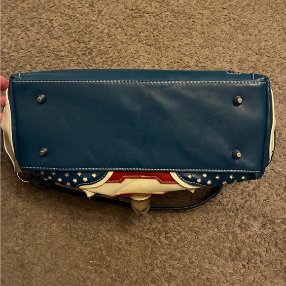 Patriotic Red White & Blue American Flag Boutique Bag Purse Cowgirl Trendy Zip - Picture 5 of 8
